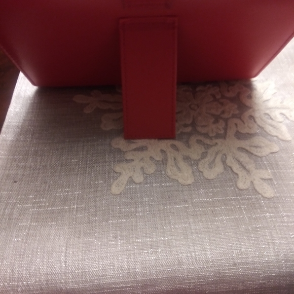 Red Phone & Keyboard Case - Picture 5 of 8